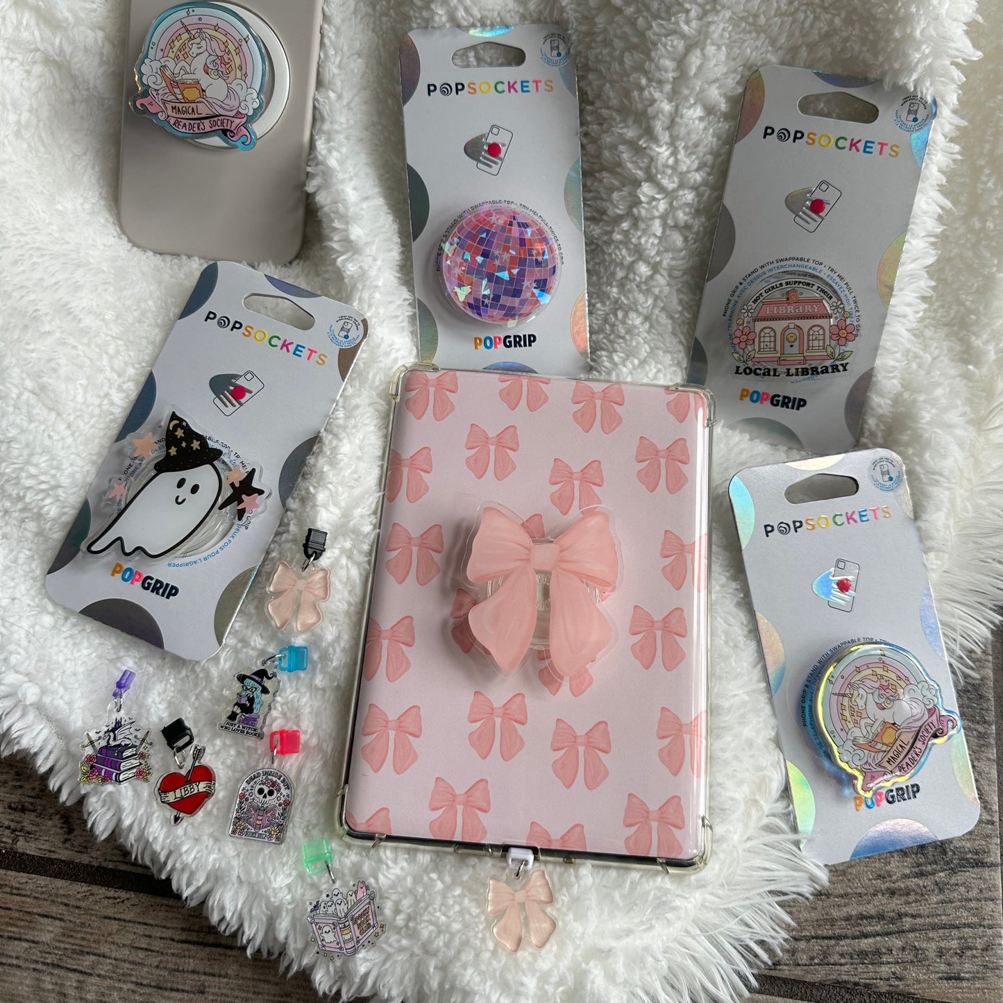 Pink Bow hand drawn Kindle Charm
