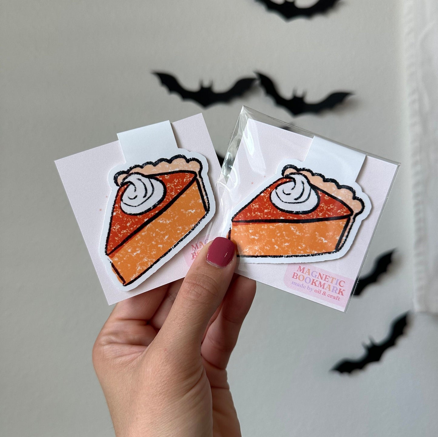 Pumpkin pie magnetic bookmark