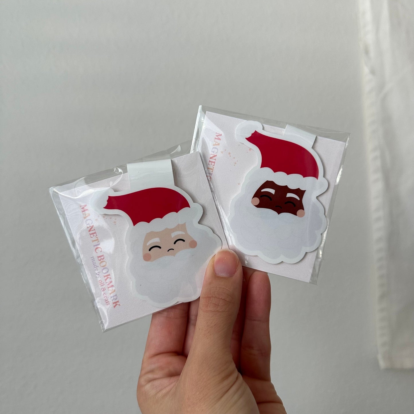 Santa magnetic bookmark, Christmas themed, magnetic bookmark, gift for bookish friends and readers