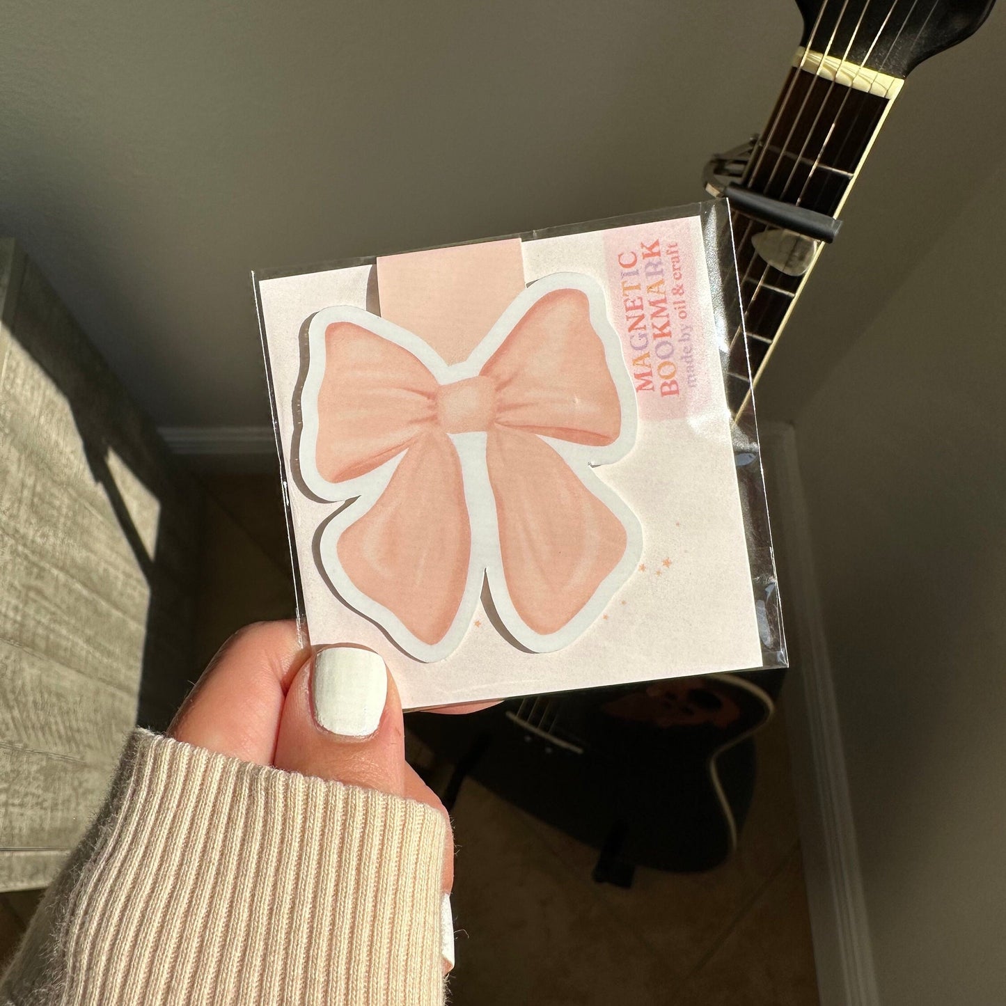 Pink Bow magnetic bookmark, gift for bookish friends